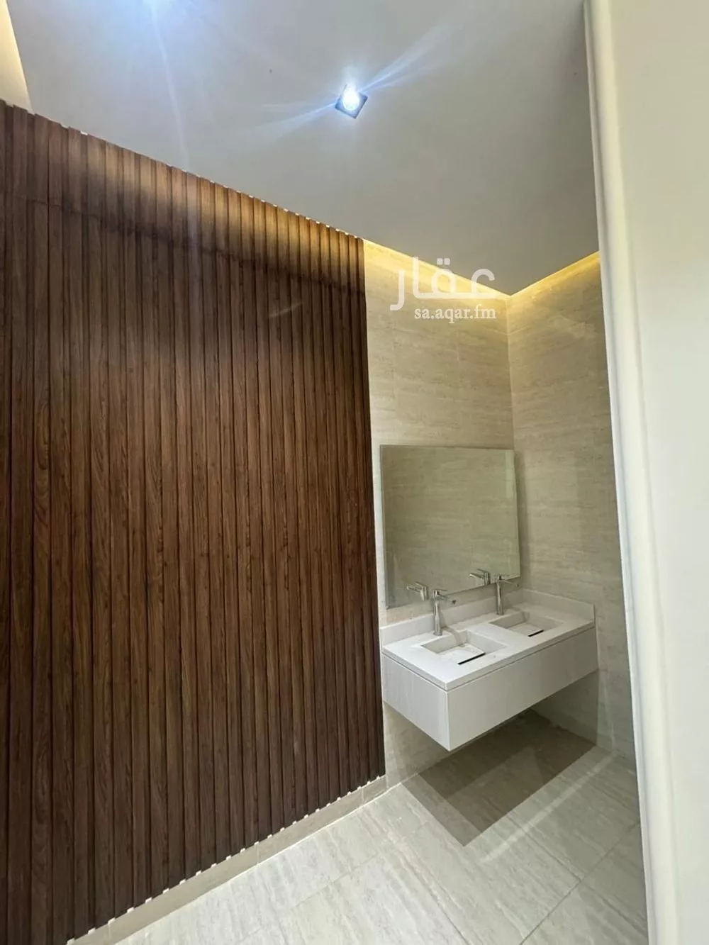 8 bedroom villa in Al Rimal, Riyadh 14