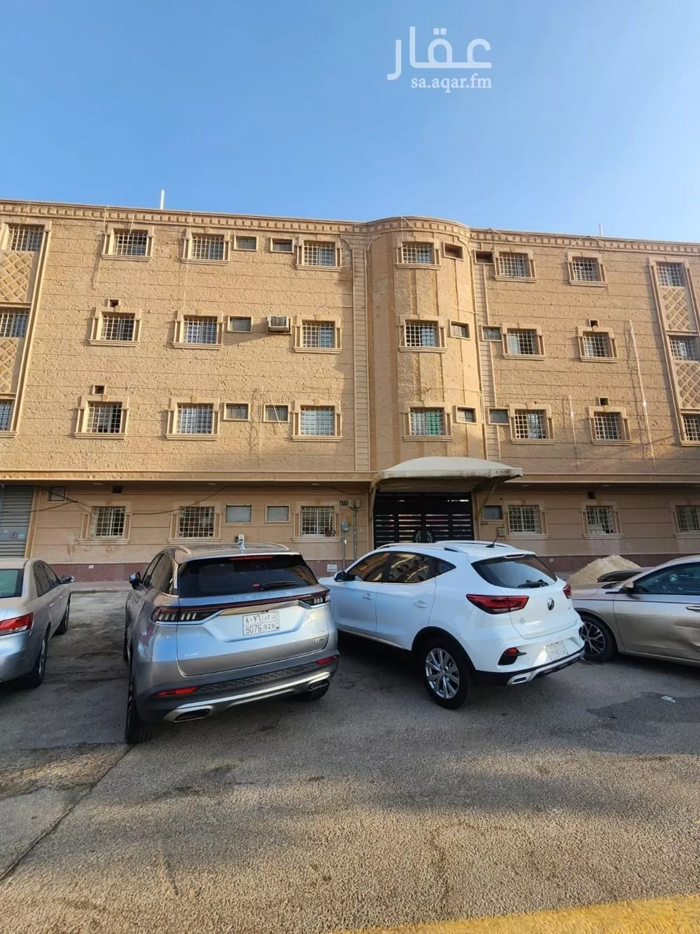 2 bedroom apartment in Al Yarmouk