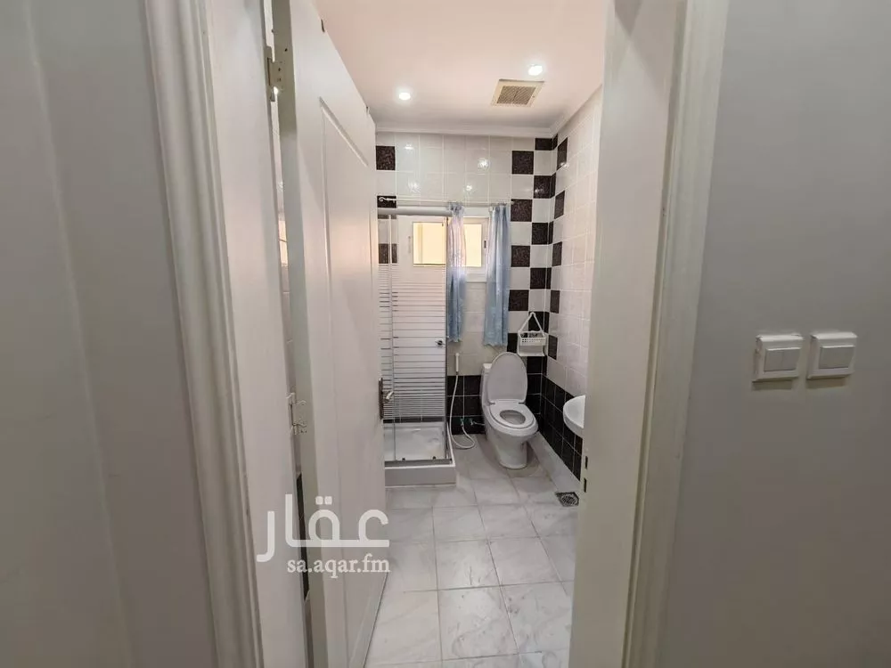 فيلا 5 غرف في الياقوت 2