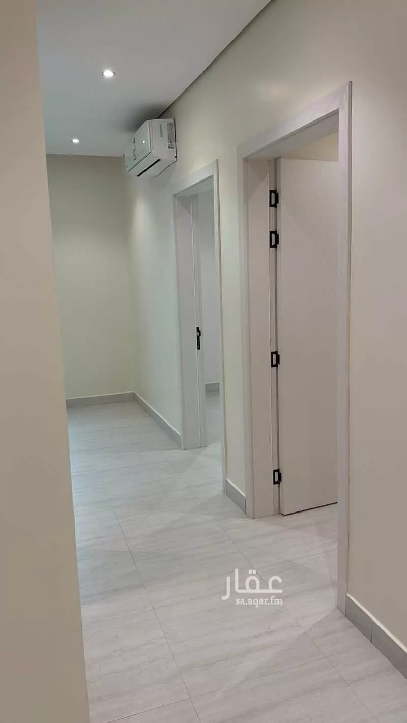 5 bedroom building in Al Aridh, Riyadh 11