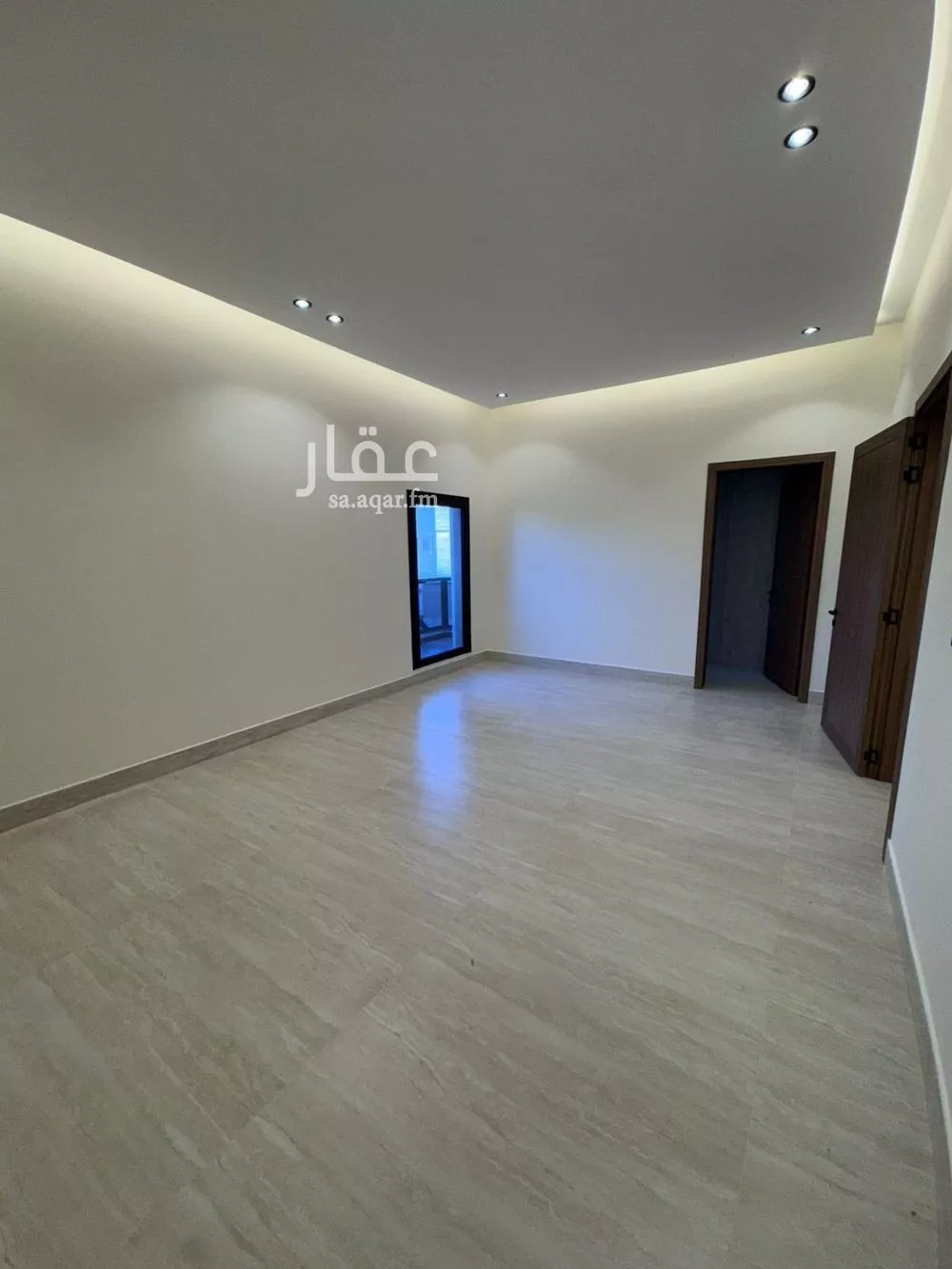 فيلا 5 غرف في المهدية 4