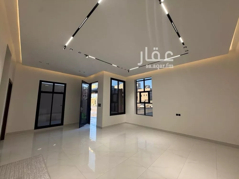 فيلا 6 غرف في المهدية 5