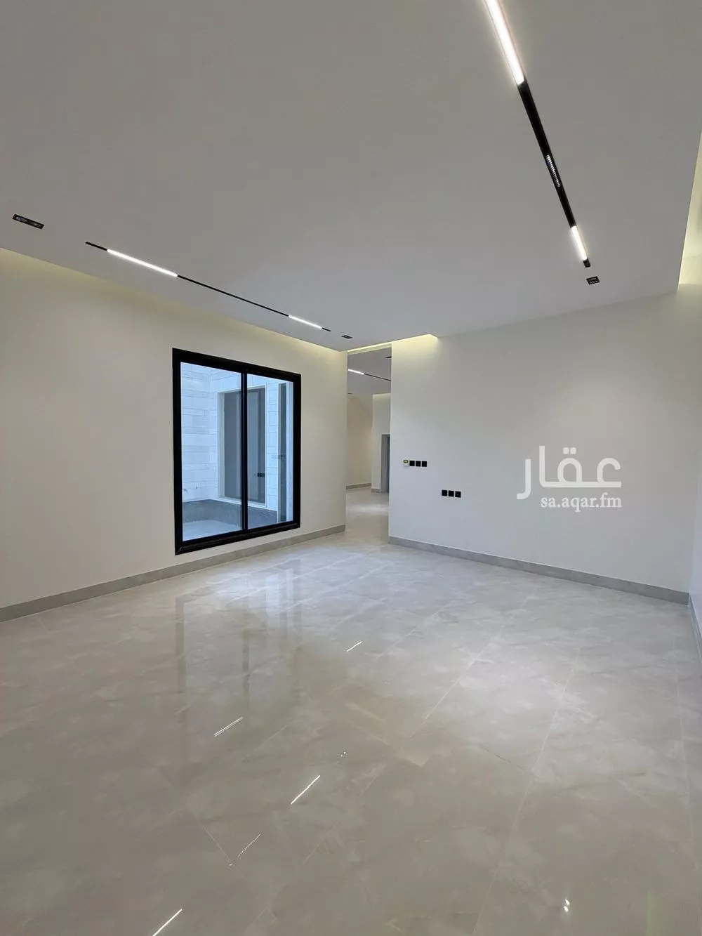 5 bedroom villa in Al Mahdiyyah 2