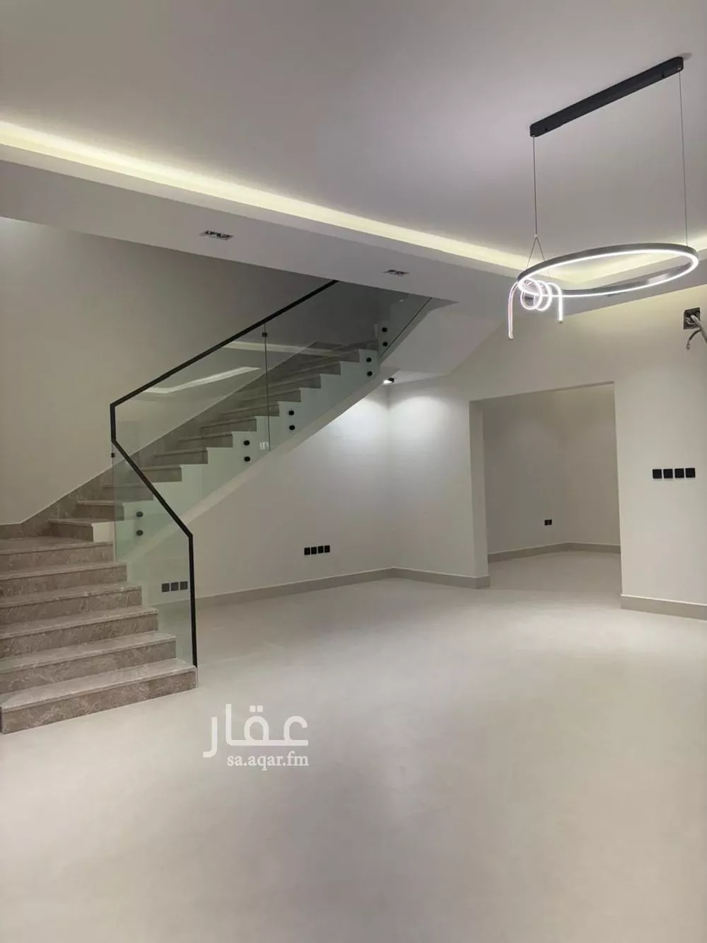 فيلا 6 غرف في المهدية 4