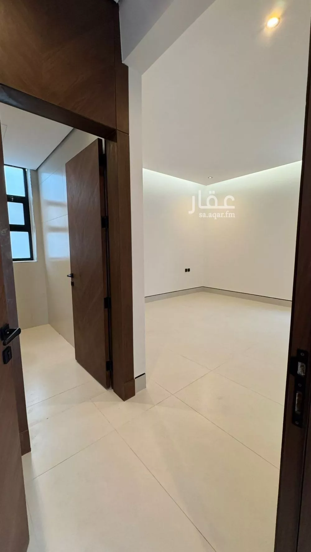 فيلا 6 غرف في المهدية 3