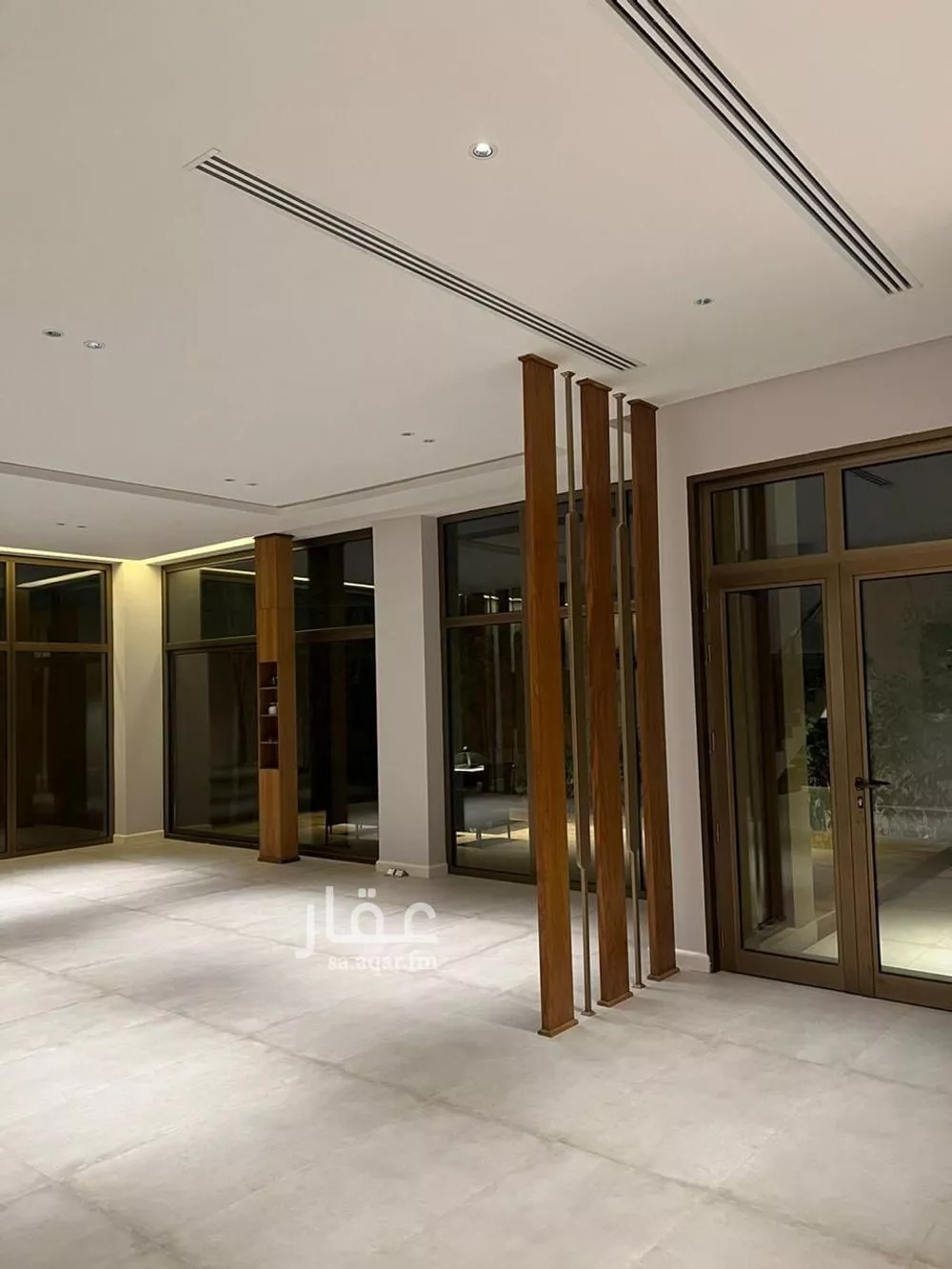 فيلا 4 غرف في المهدية 5