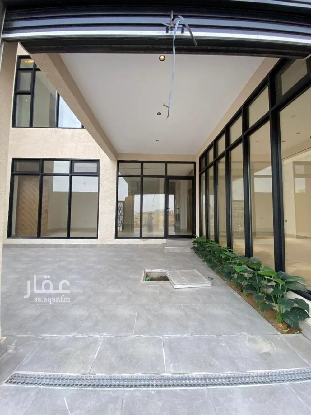 5 bedroom villa in Al Mahdiyyah 2
