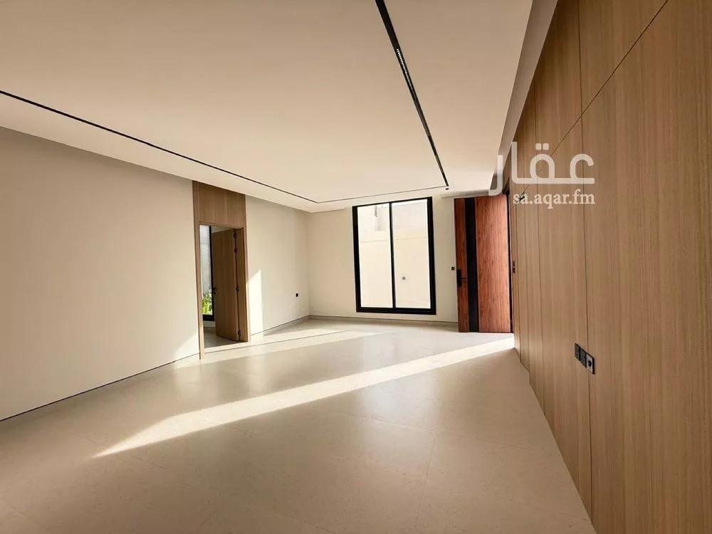 5 bedroom villa in Al Mahdiyyah 5