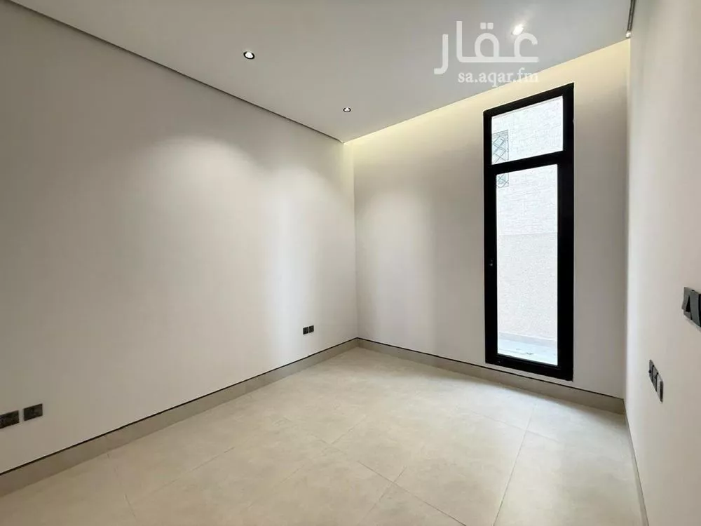 فيلا 5 غرف في المهدية 4