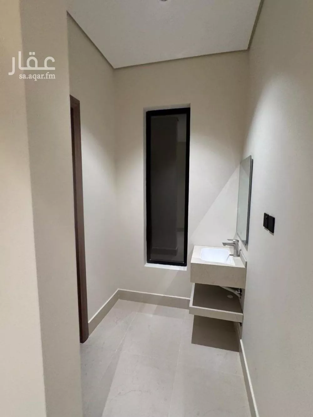 فيلا 5 غرف في المهدية 5