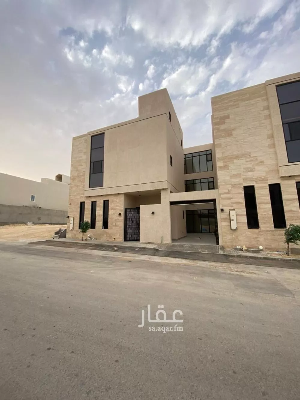 فيلا 5 غرف في المهدية 1