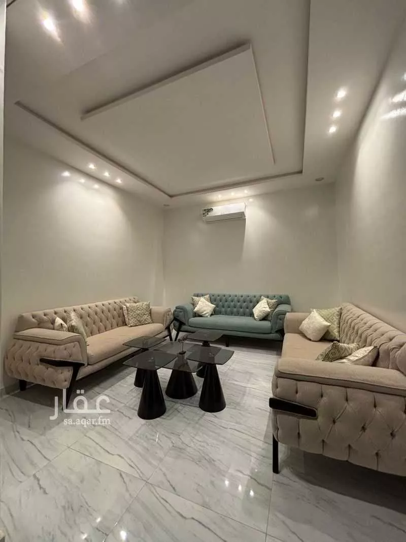 فيلا 4 غرف في الرمال 3