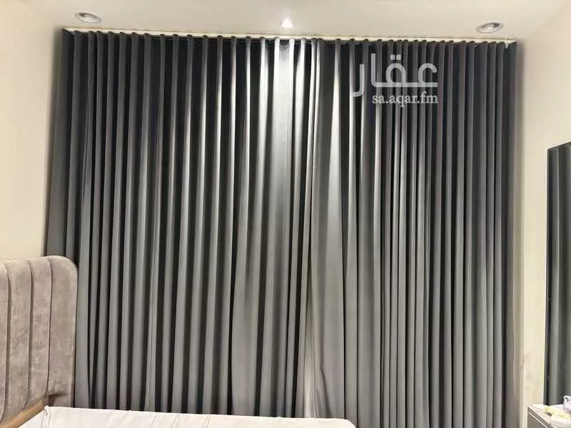 فيلا 5 غرف في الرمال 3