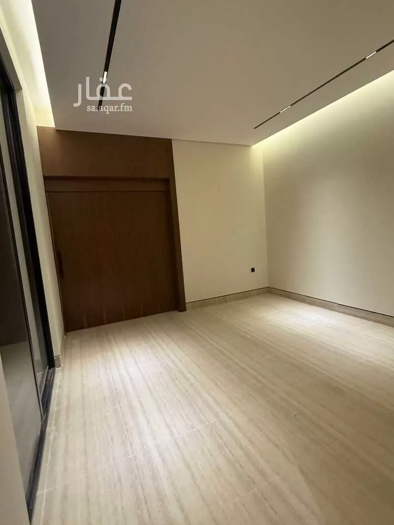 دور 4 غرف في الملك فهد 3