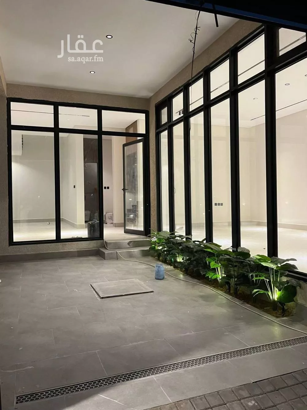 فيلا 6 غرف في المهدية 5