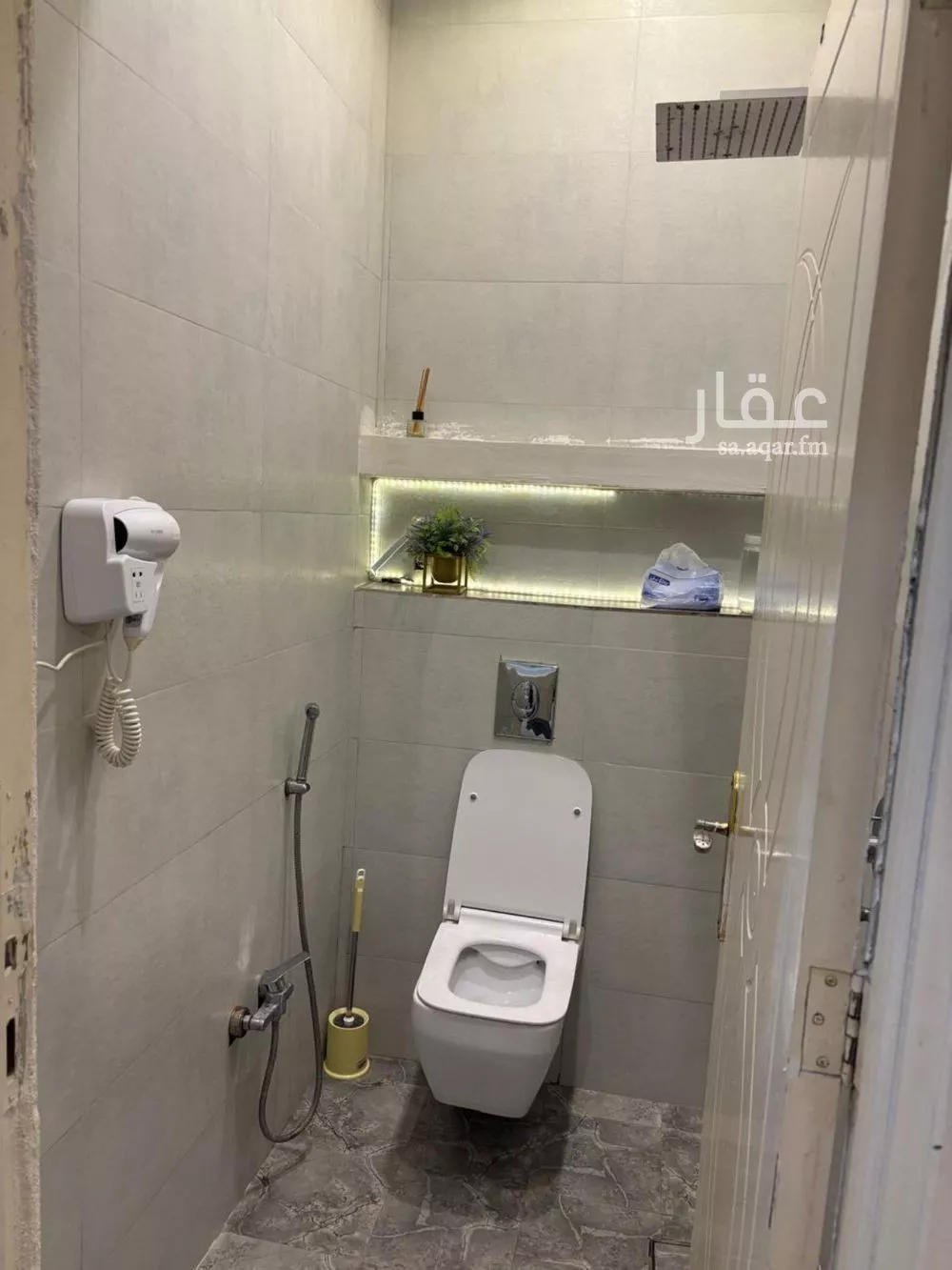 فيلا 10 غرف في الرمال 2