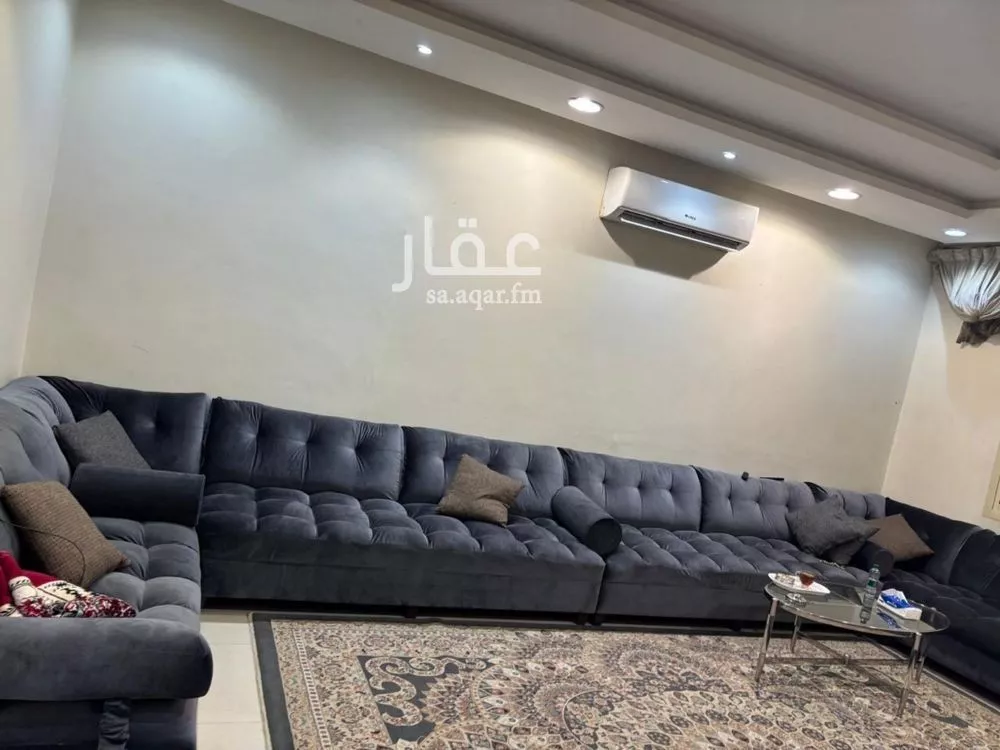 فيلا 10 غرف في الرمال 5