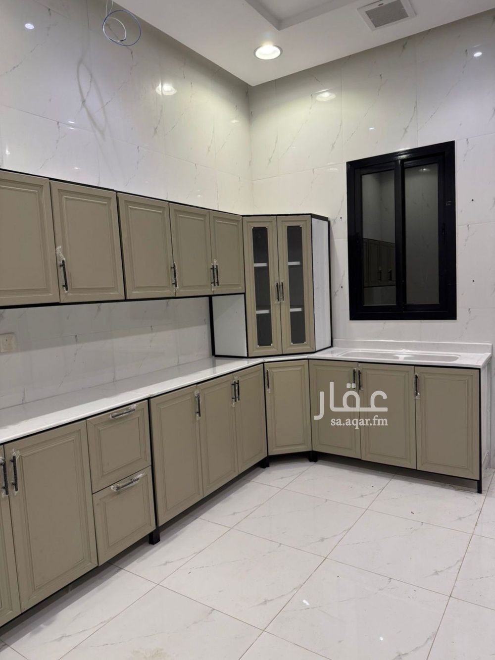 4 bedroom apartment in King Faisal, Riyadh 5