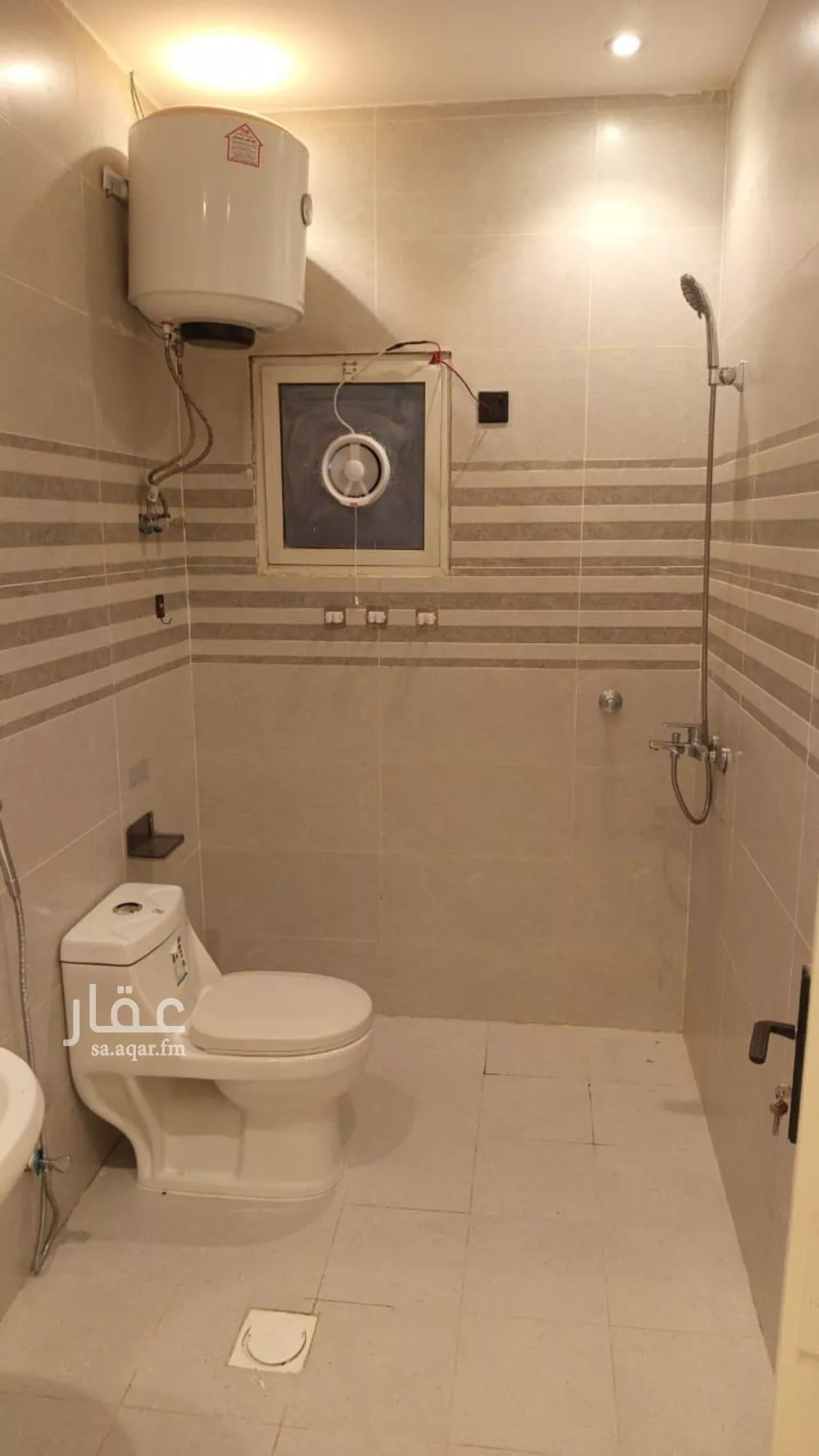 شقة 1 غرف في المونسية 4