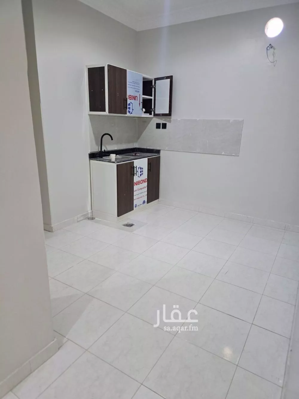 شقة 1 غرف في العارض 3