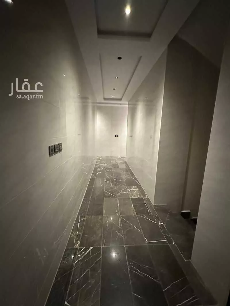 شقة 3 غرف في النزهة 4