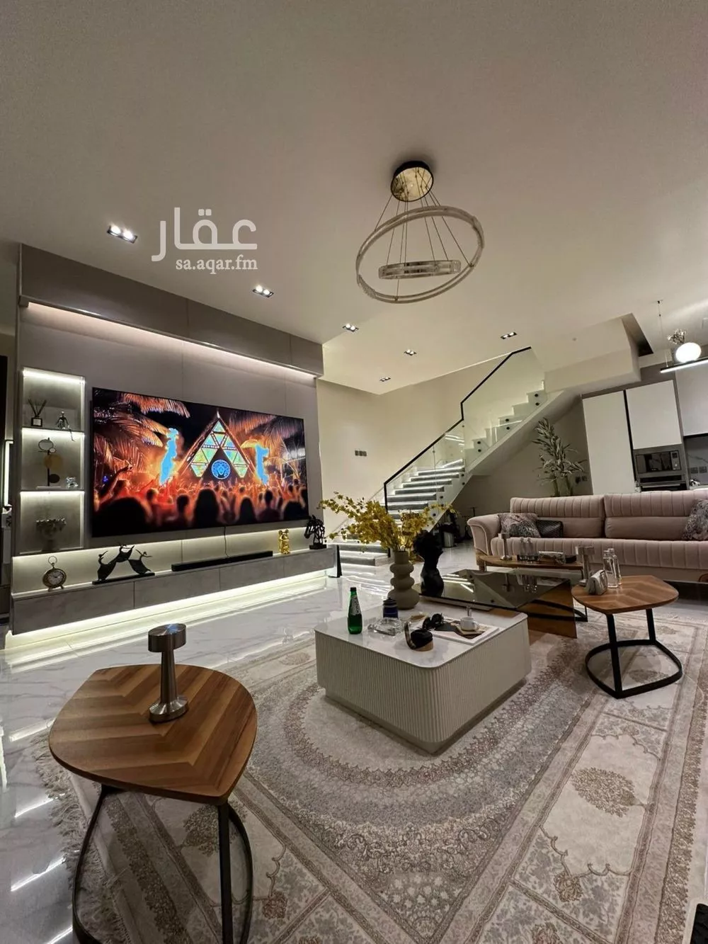 شقة 3 غرف في العارض 1