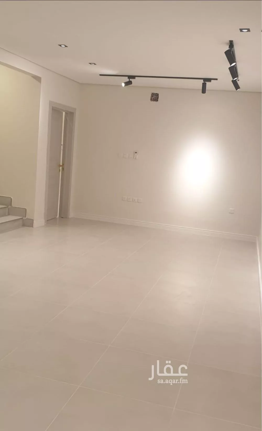 فيلا 5 غرف في اليرموك 4