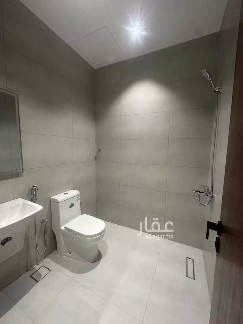 3 bedroom apartment in Al Safa, Jeddah 3