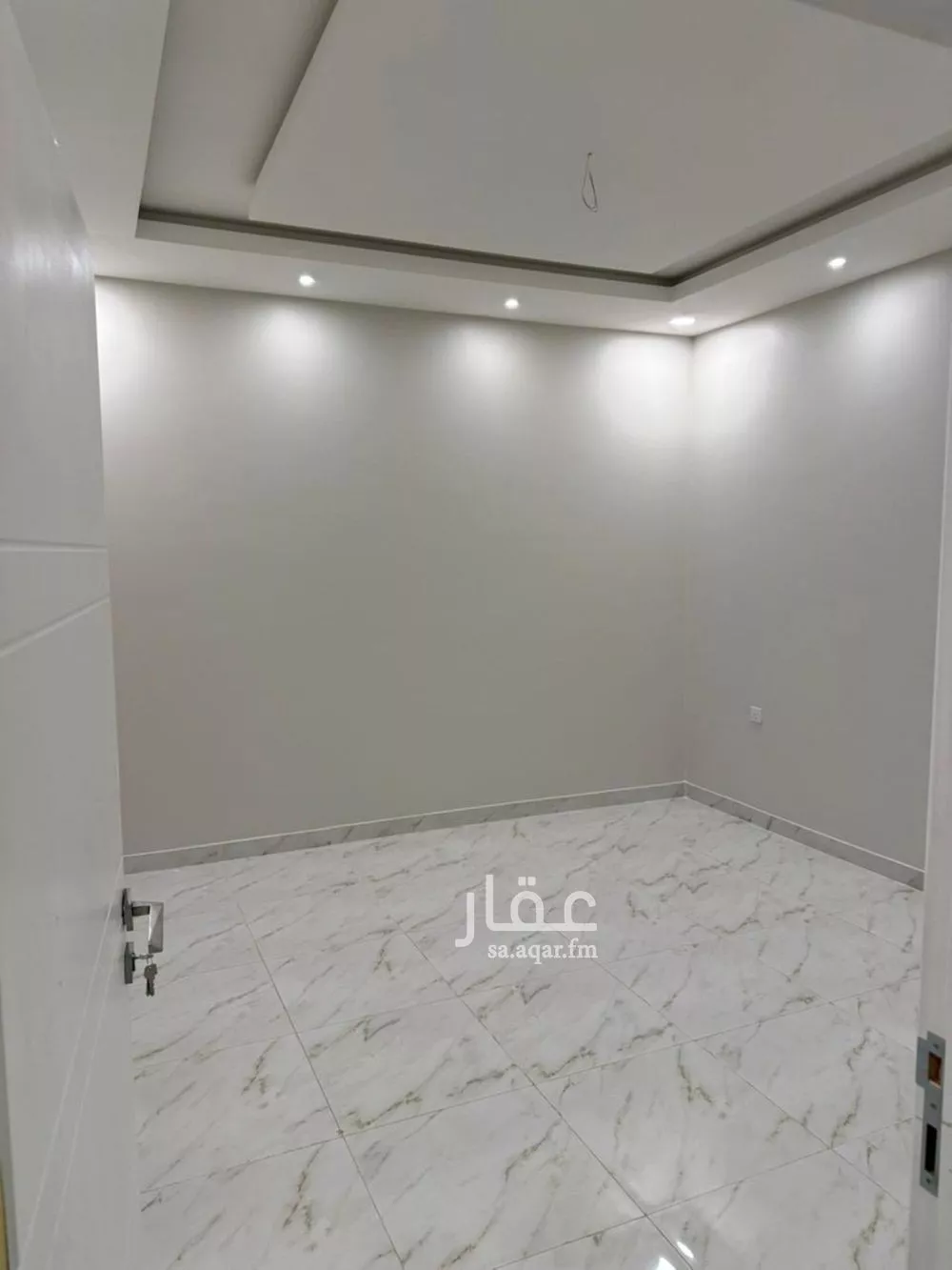 شقة 1 غرف في النرجس 4