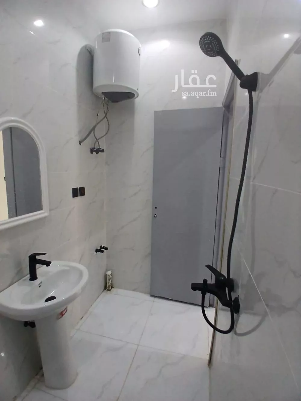 شقة 1 غرف في المروج 3