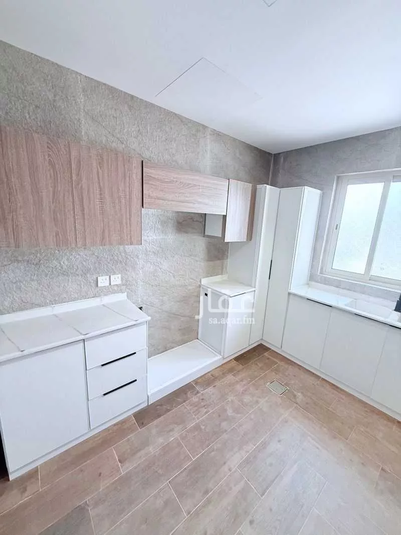 5 bedroom apartment in Al Rabwa, Jeddah 6