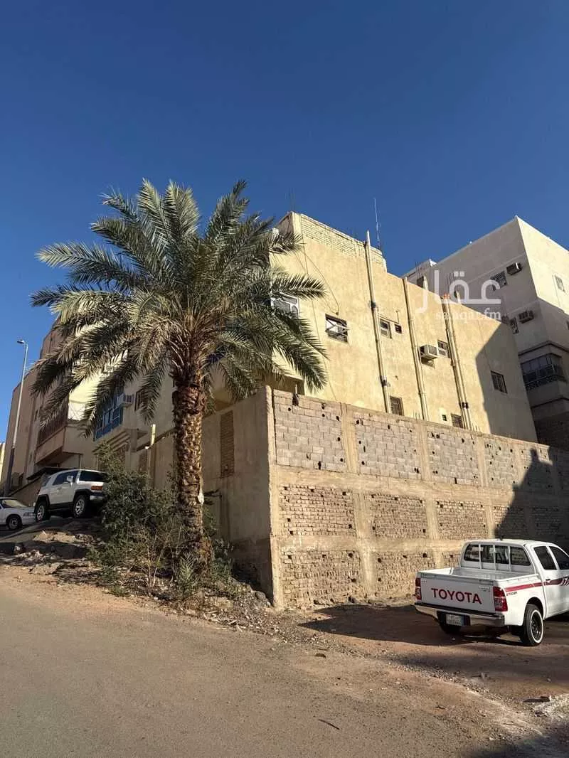 عمارة 420 م² في العنابس 1