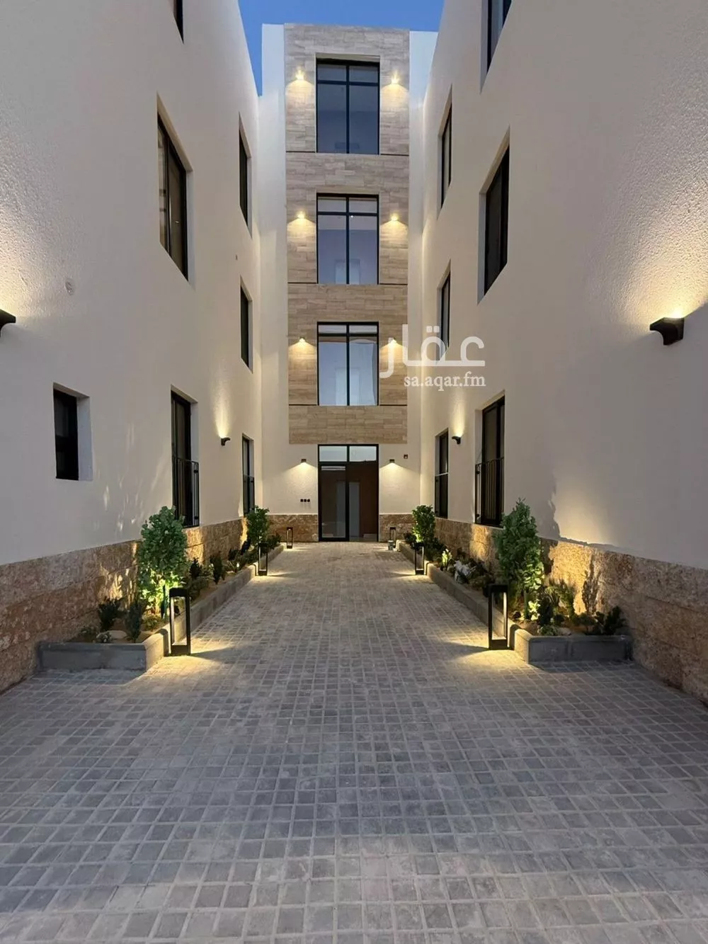 4 bedroom apartment in Al Mahdiyyah 5