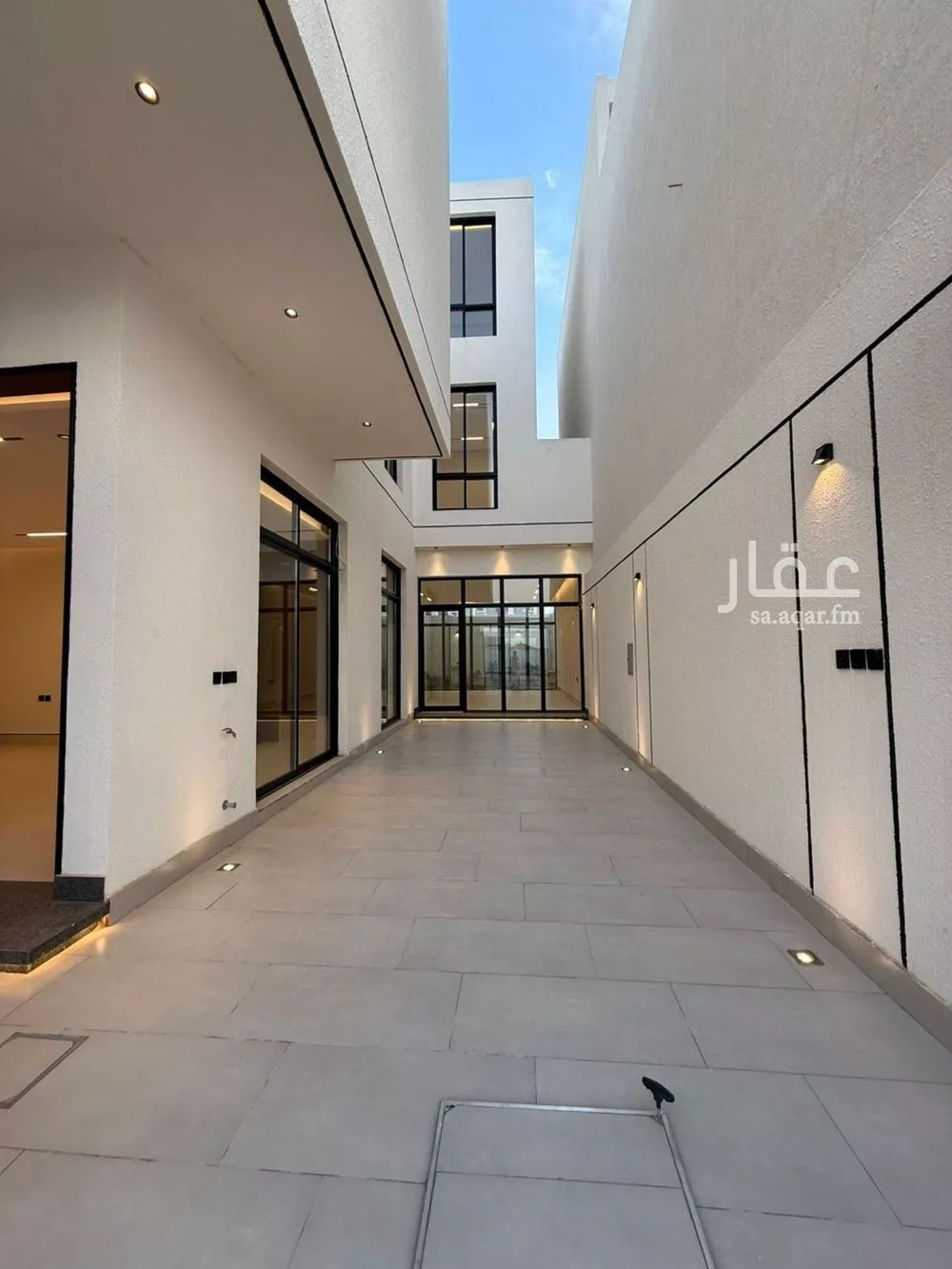 فيلا 6 غرف في المهدية 4