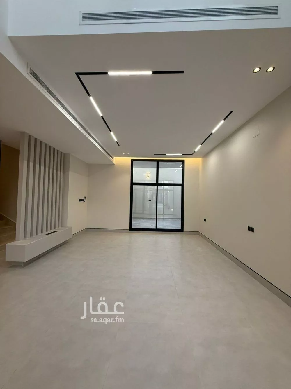 فيلا 6 غرف في المهدية 5