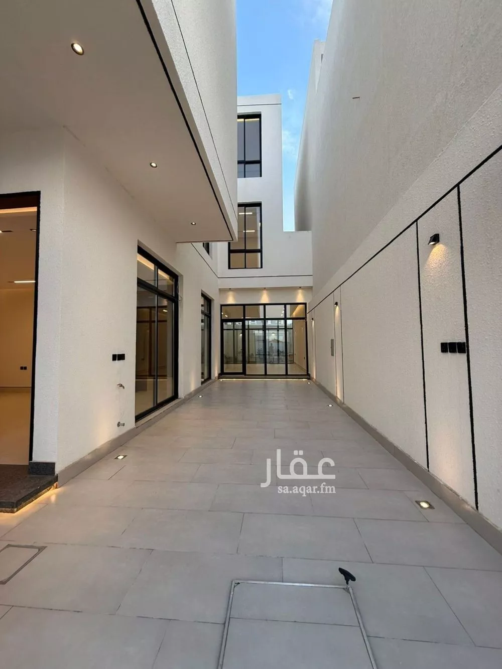 فيلا 6 غرف في المهدية 3