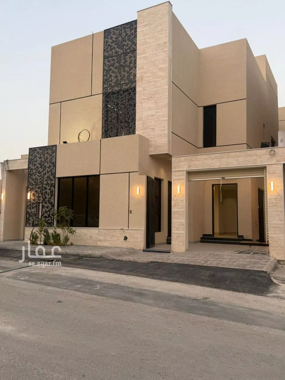 فيلا 6 غرف في المهدية 5