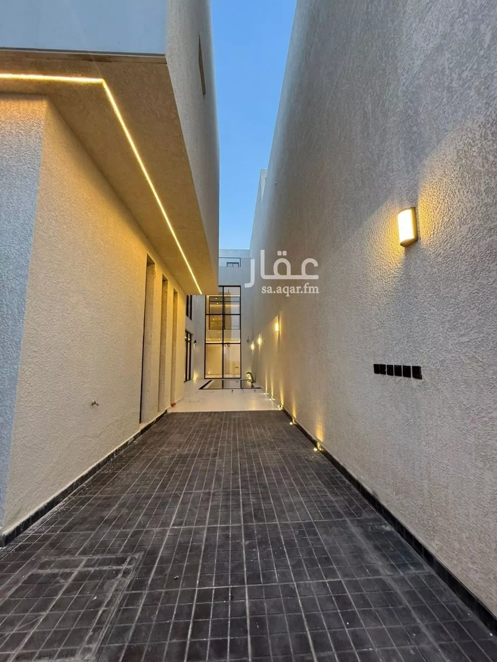 فيلا 6 غرف في المهدية 4