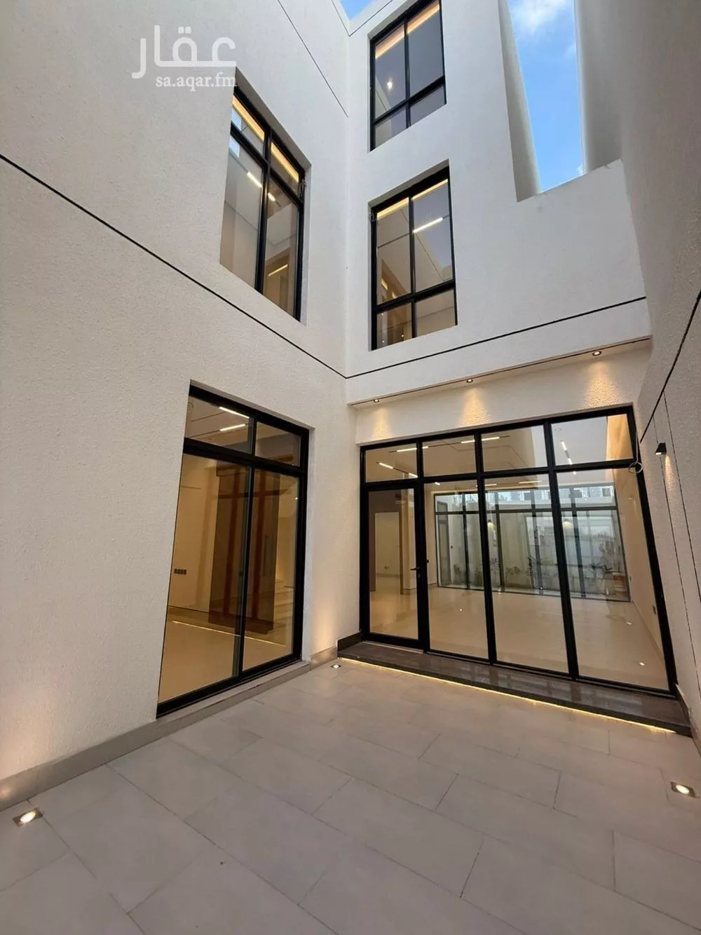 فيلا 6 غرف في المهدية 4