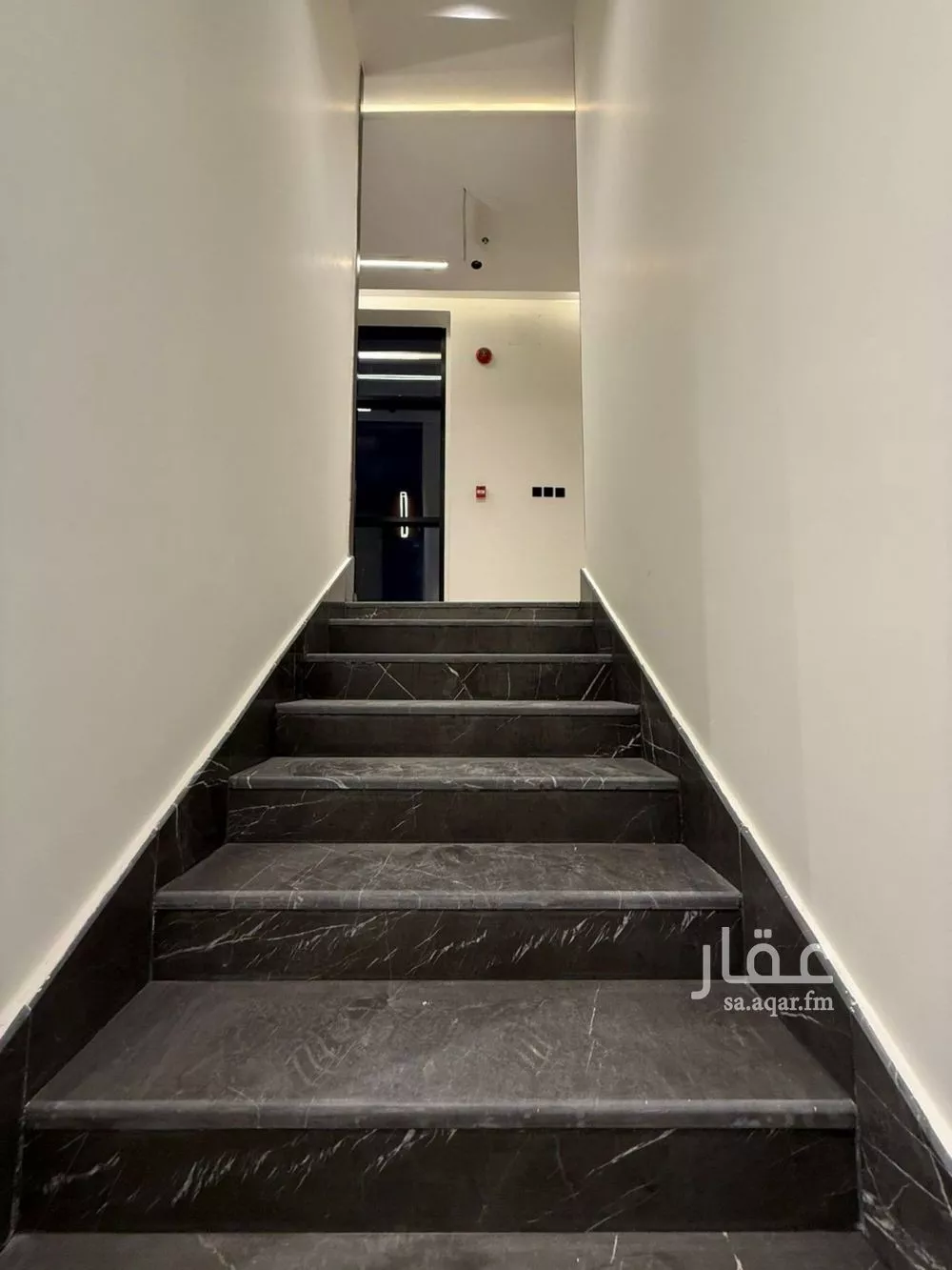 4 bedroom apartment in Al Mahdiyyah 2