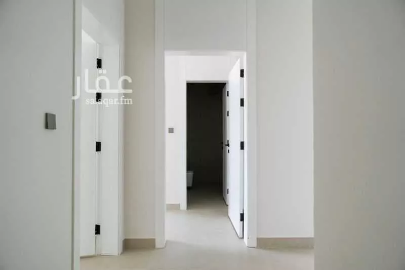 شقة 4 غرف في الرمال 1