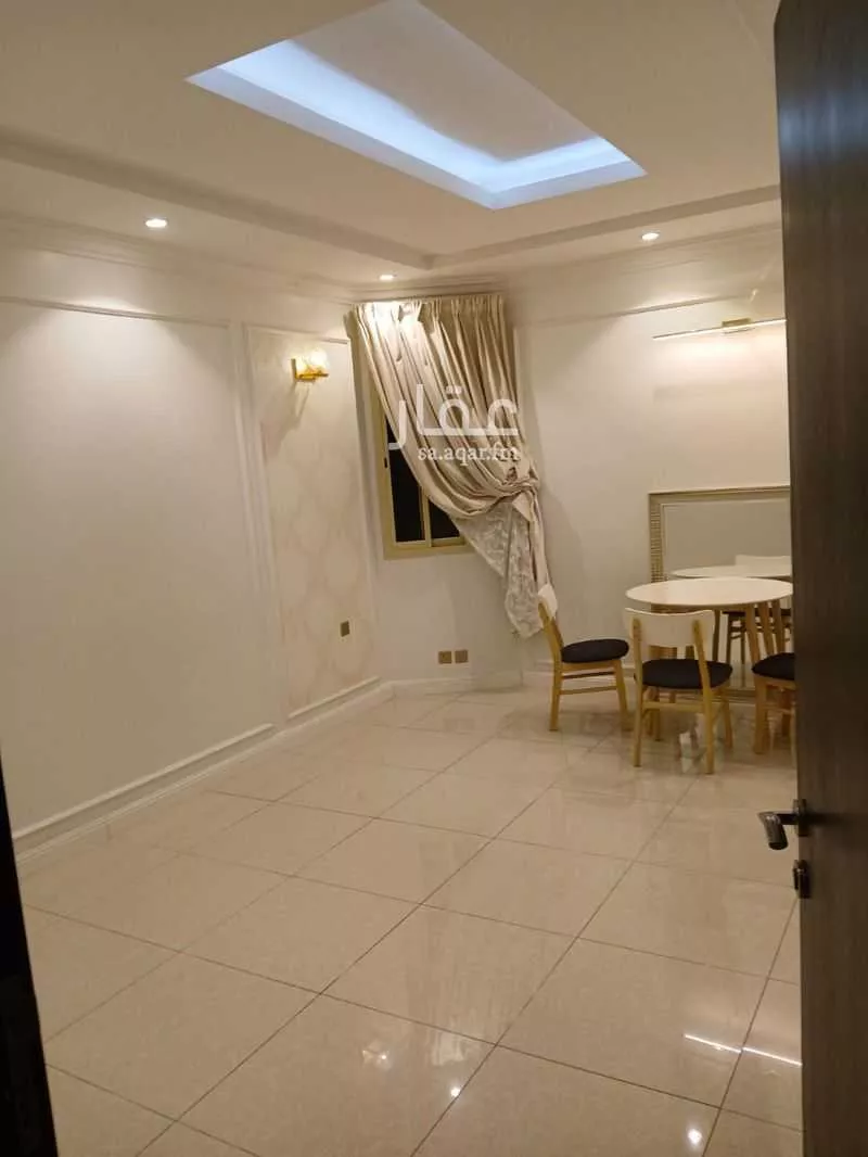 شقة 3 غرف في الملقا 5