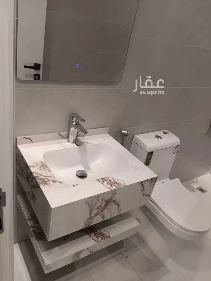 شقة 5 غرف في طيبة 2