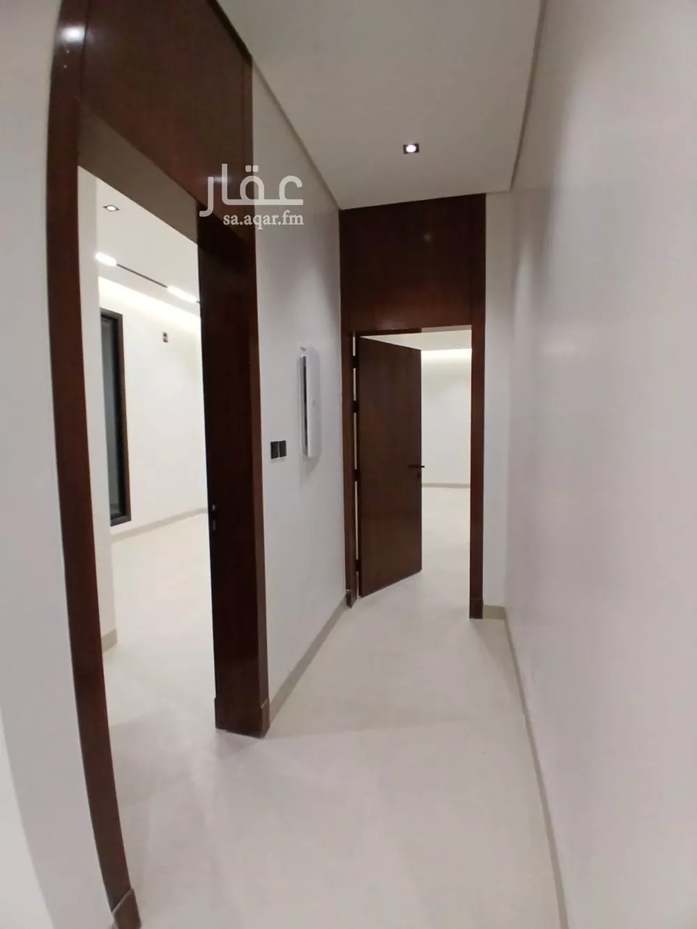 شقة 5 غرف في الرمال 2