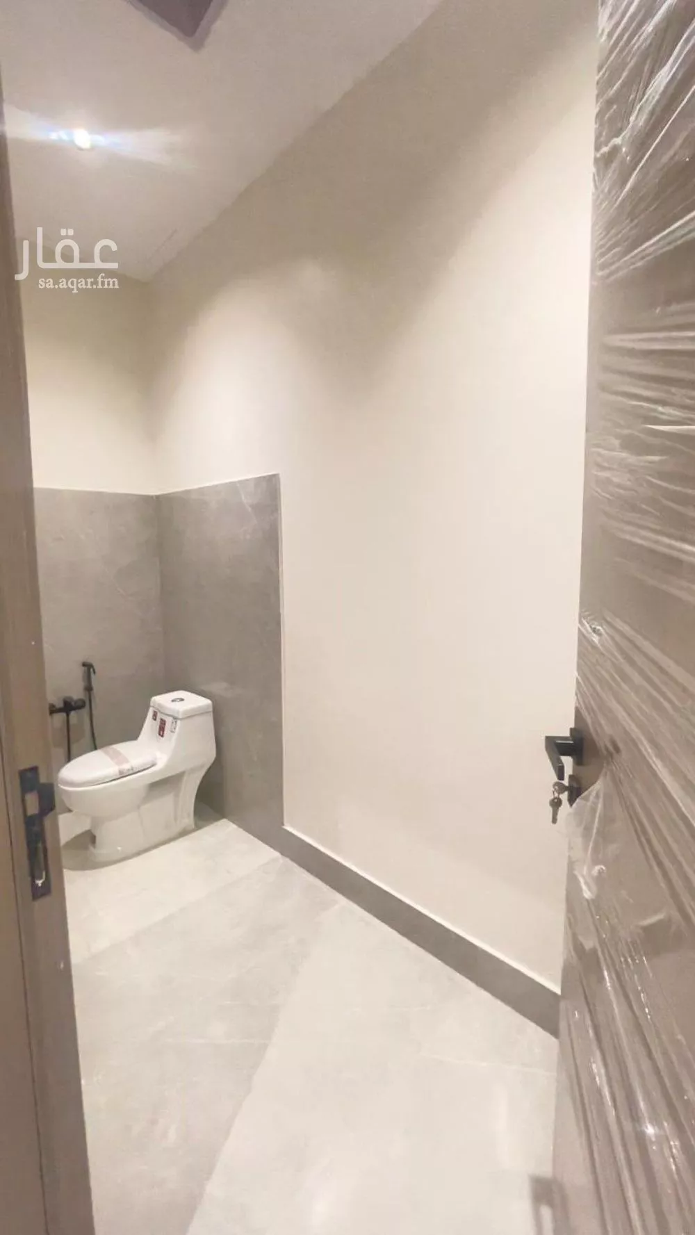 3 bedroom floor in Al Janadriyah 3