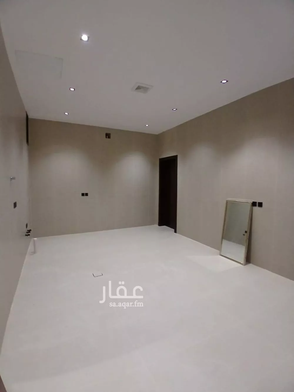 شقة 5 غرف في الرمال 5