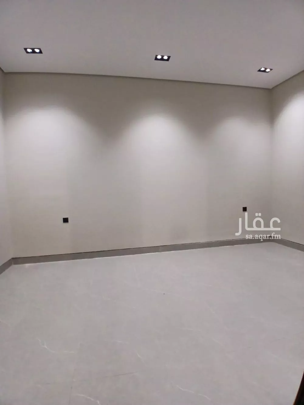 3 bedroom floor in Ishbiliyah 1