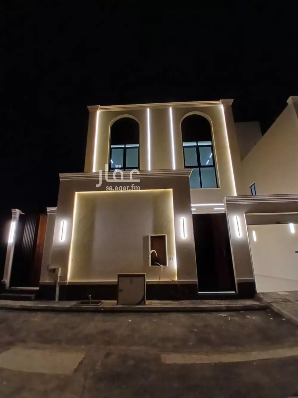 شقة 5 غرف في الرمال 1