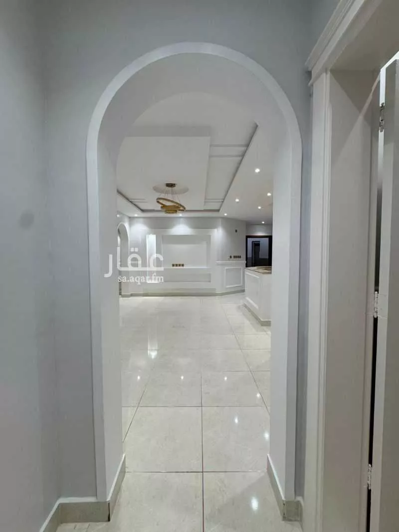 شقة 5 غرف في الصفا 4