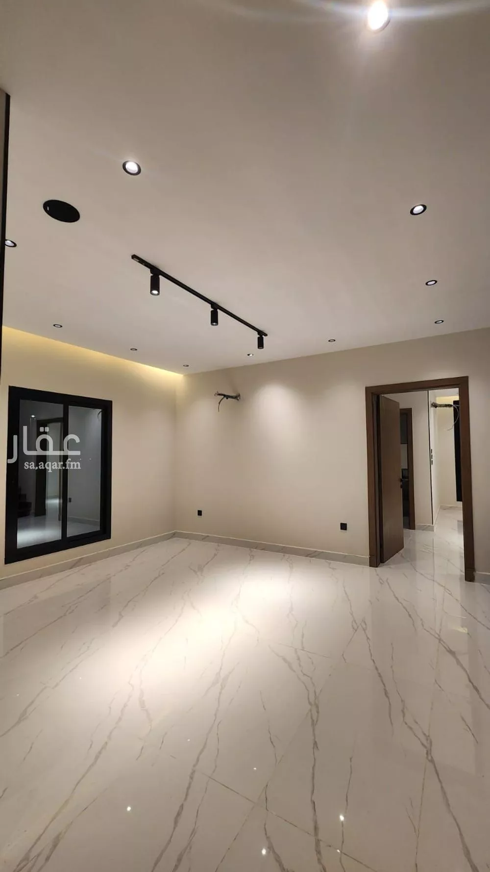 فيلا 5 غرف في الصوارى 4